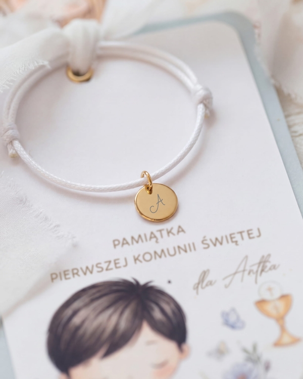 bransoletka incjał dla chłopca pamiątka pierwszej komunii świętej dla dziecka bransoletka z grawerem i kartką z życzeniami.jpg