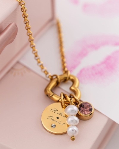 Naszyjnik z grawerem na walentynki imiona zakochanych crykonia perły serce.jpg