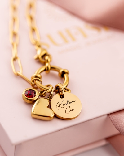 pancerka z serduszkiem i cyrkonią urodzeniową.jpg